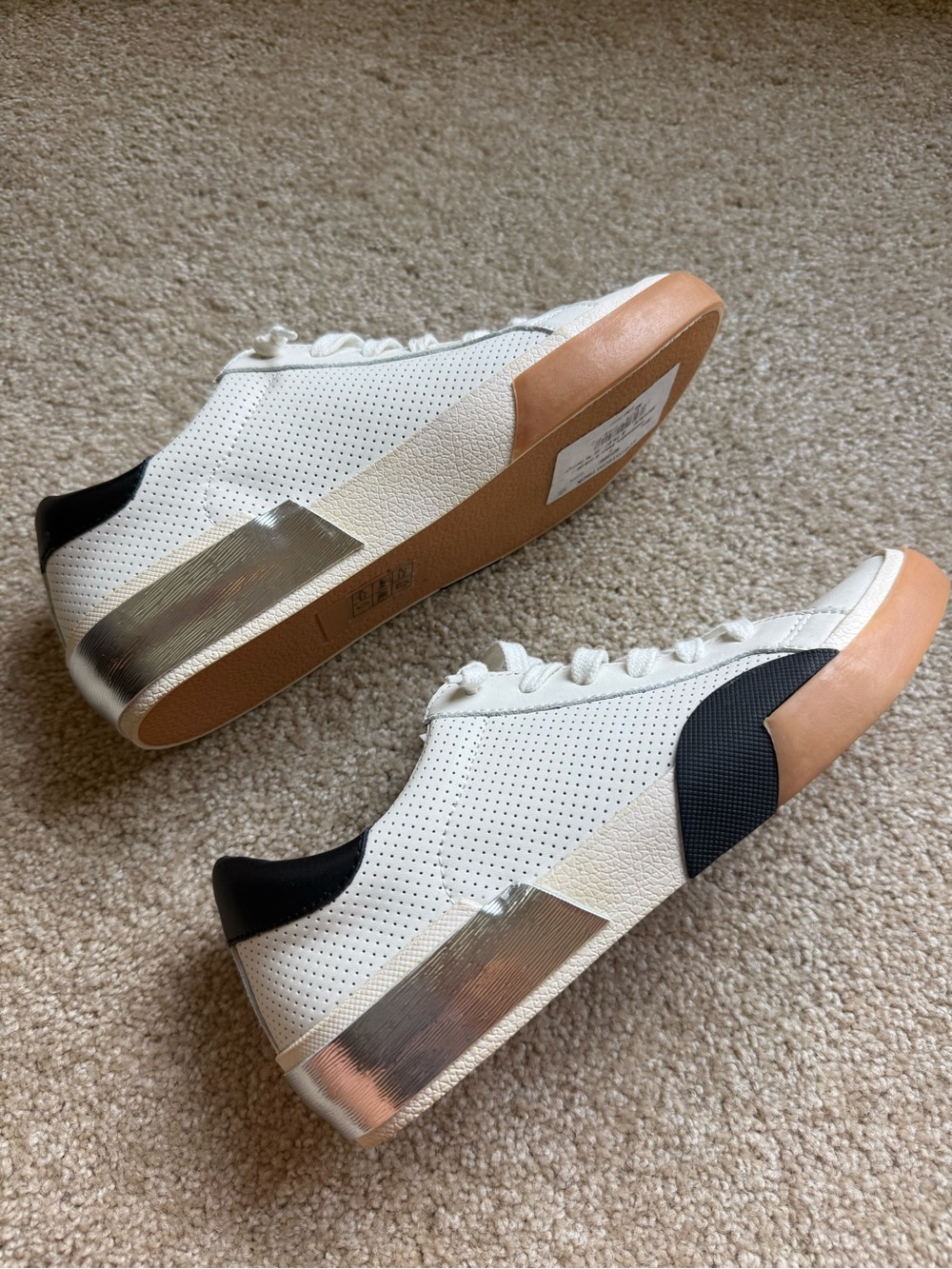 Dolce Vita Zina Sneakers, size 7 NWT